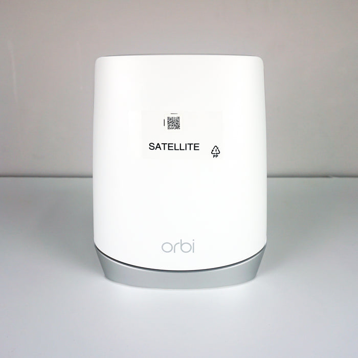 ORBI RBK752 Orbi 750 Series Tri-Band WiFi 6 Mesh System, 4.2Gbps, Router + 1 Satellite AX4200 – Garansi 30 hari (Refurbished)