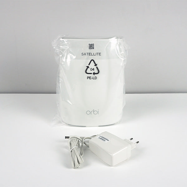 ORBI RBS50 AC3000 Orbi Tri-band Add-on Satellite - Garansi 1 Tahun